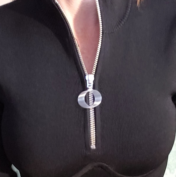 Top - Picture 5 of 7